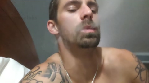 inspireenvy  01-06-2022 video kiss