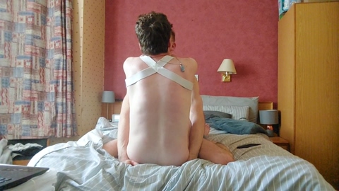 traebon  01-06-2022 Recorded Video kissing