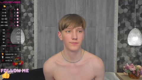 garethhowel  03-06-2022 video suckshow