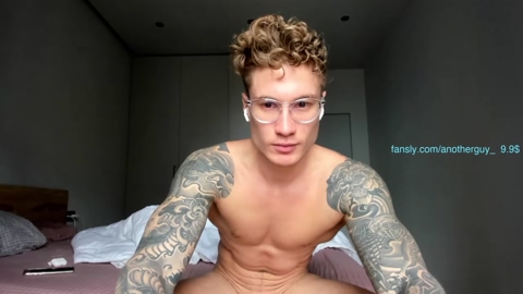 anotherguyonyourscreen  04-06-2022 video sexykitty