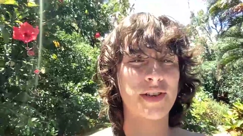 jungleliving333  04-06-2022 video Webcam