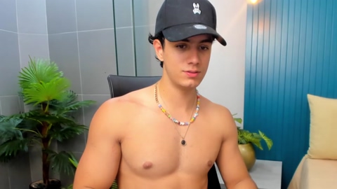 noha_miler  04-06-2022 video toys