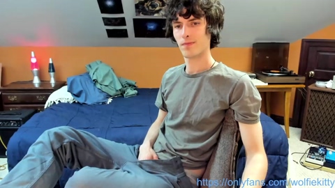 wolfiekitty  03-06-2022 video bigload