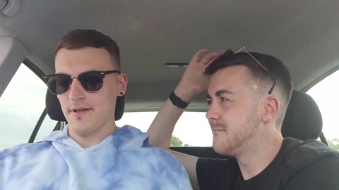 2guyshavingfun
