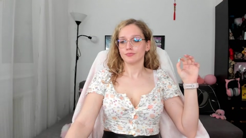 LunaNicole 05-06-2022 Ass 