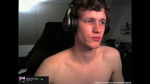 anythingrp  04-06-2022 video suckshow