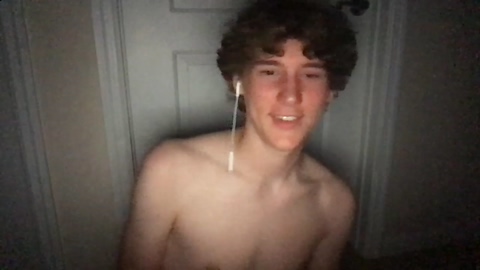 clay_parker  05-06-2022 video Cam