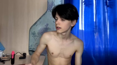 little_dan  05-06-2022 video kiss