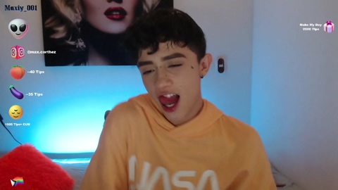 maxiy_001  05-06-2022 video Ass