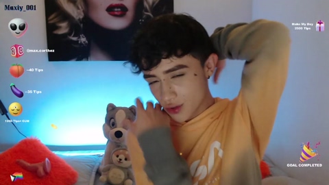 maxiy_001  05-06-2022 video amateur