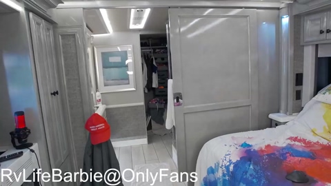 rvlifebarbie 05-06-2022 fuck 