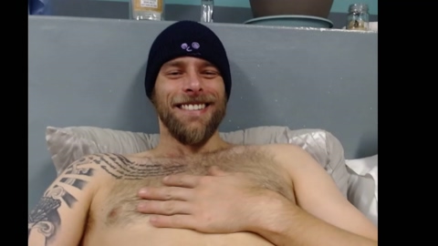 jjameson41  05-06-2022 video kiss