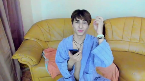 kevin_hug  05-06-2022 video kinky