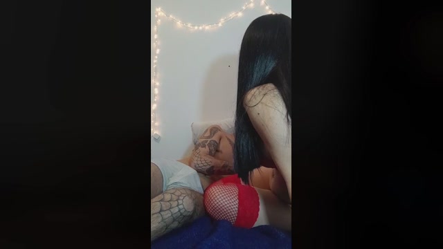 emilydulce  07-06-2022 nude Females
