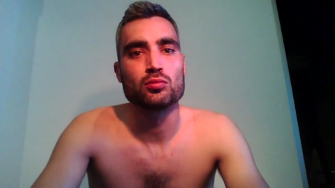 chico_joven24  08-06-2022 video Cam