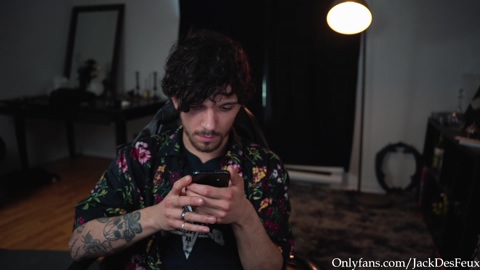jackdesfeux  08-06-2022 video striptease
