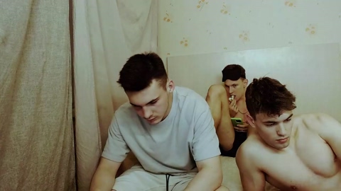 bud_habbit  09-06-2022 video kiss