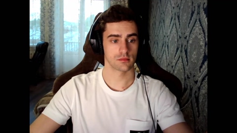 lola_nikan  09-06-2022 video striptease