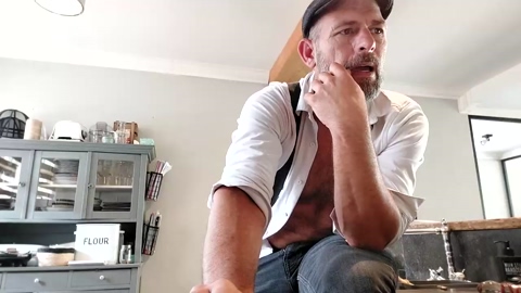 olanda77  10-06-2022 video kissing