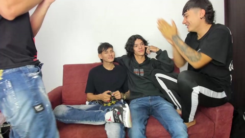 apolos_mens  10-06-2022 video gay