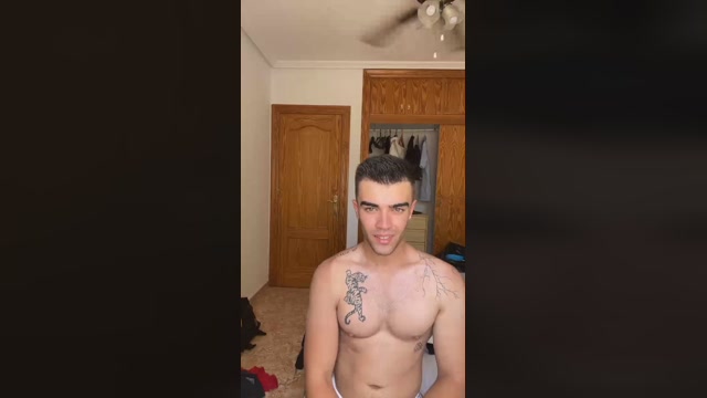 AlexStar123  12-06-2022 Recorded Video kiss