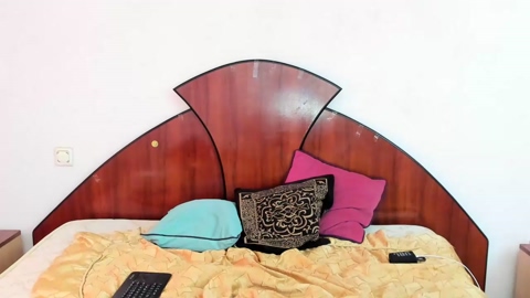 kevin_hug  12-06-2022 video juicy