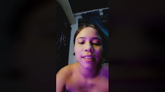 Moly_showerPISS 13-06-2022 sexyfeet 