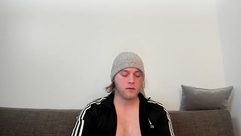 biblondeguuyy  13-06-2022 video spanking