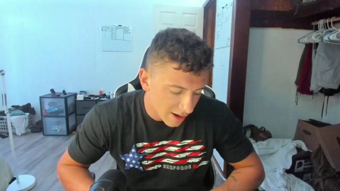 cowsgomoo101  13-06-2022 video kissing