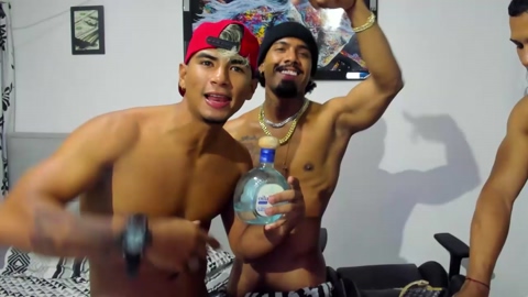 frank_siinatra  14-06-2022 video fuckface