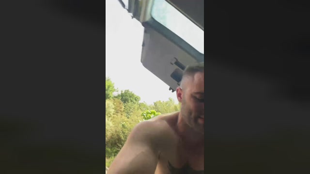 MuscleBodyBoy  15-06-2022 Recorded Video striptease