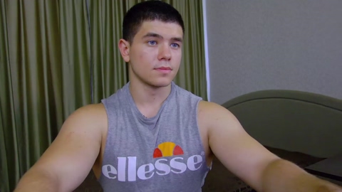 arilass  15-06-2022 video kiss