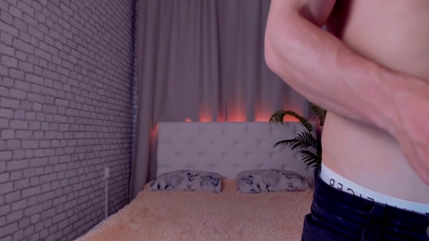 elliot_muscle  15-06-2022 video gag