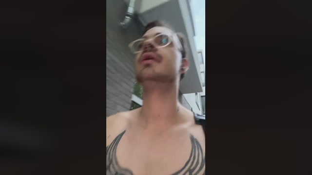 aleeex98  15-06-2022 Recorded Video sexykitty