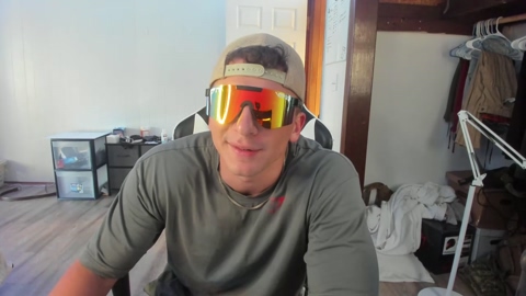 cowsgomoo101  16-06-2022 video kiss