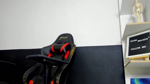 tatanwalker  15-06-2022 video kiss