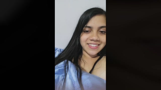 sweet_scarlett_ 18-06-2022 Topless 