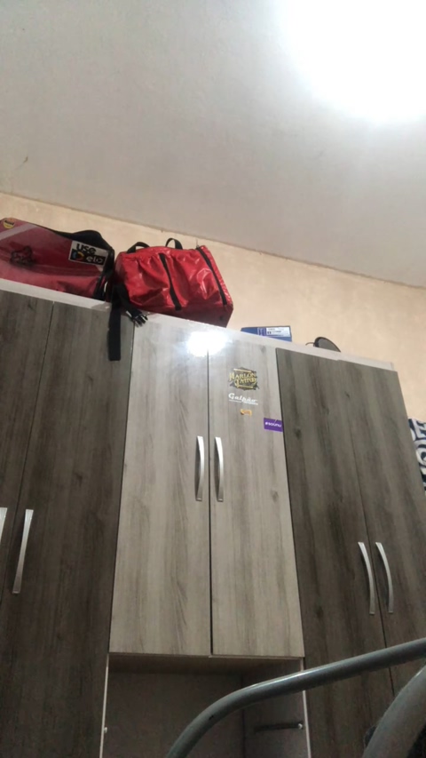 Victor021120  19-06-2022 Recorded Video sexymale