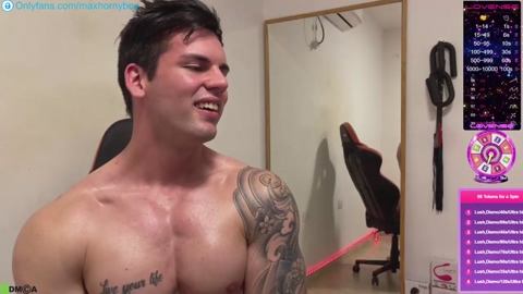 maxandtam  19-06-2022 video kissing