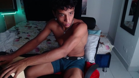 Kira69_  20-06-2022 Recorded Video striptease