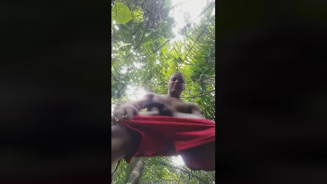 MONSTER_BLACK  19-06-2022 Recorded Video legs
