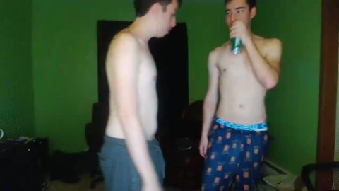 2gaymers  21-06-2022 video big