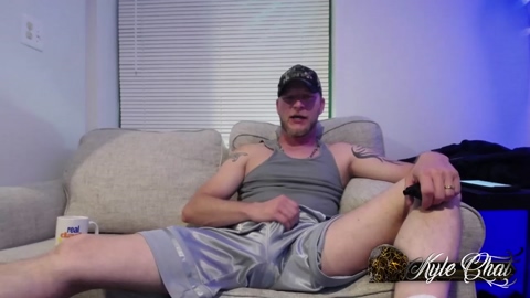 kylechat  20-06-2022 video bigballs