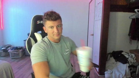 cowsgomoo101  22-06-2022 video sexyfeet