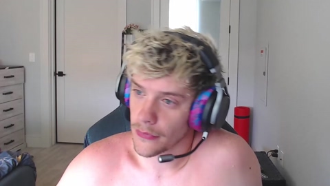 ironthud  22-06-2022 video bigcock