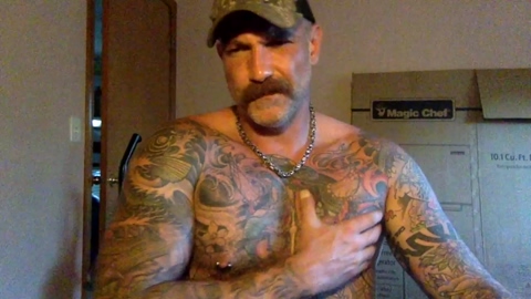 dirtyrilo  23-06-2022 video Show