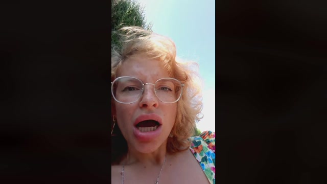 Trish_smile 24-06-2022 tits 