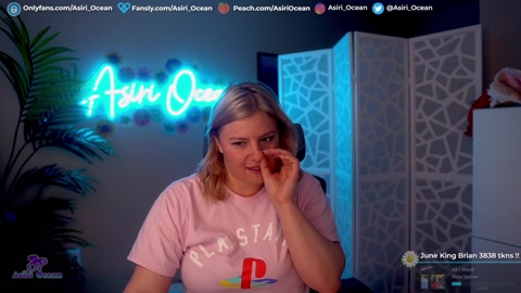 asiri_ocean  24-06-2022 hot Females