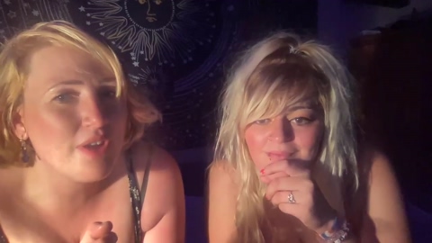 newkitttyplayground  24-06-2022 Wet Couples