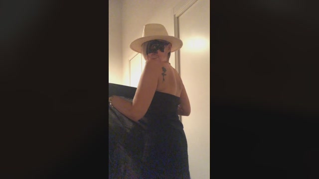 hotbonnet 26-06-2022 beautiful 